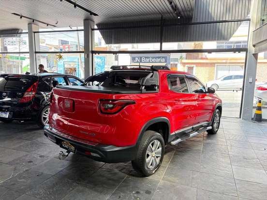 FIAT-TORO-2016