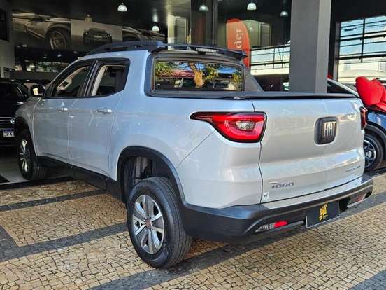FIAT-TORO-1.8 16V EVO FLEX FREEDOM AT6 FIAT-TORO-2017