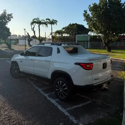 FIAT-TORO-2020