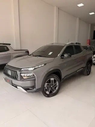 FIAT TORO 2.2 TURBO DIESEL VOLCANO 4WD AT9