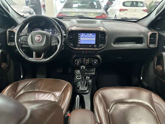 FIAT-TORO-2021