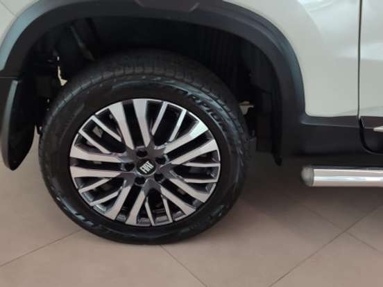 FIAT-TORO-2.0 16V TURBO DIESEL RANCH 4WD AT9 FIAT-TORO-2024