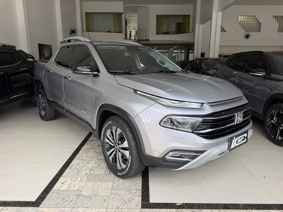 FIAT TORO 2.0 16V TURBO DIESEL VOLCANO 4WD AT9
