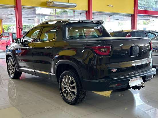 FIAT-TORO-2.0 16V TURBO DIESEL VOLCANO 4WD AT9 FIAT-TORO-2018