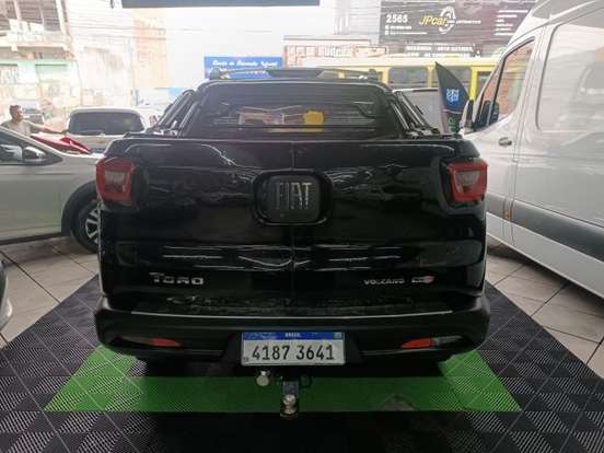 FIAT-TORO-2016