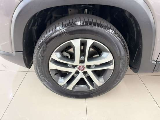 FIAT-TORO-2.4 16V MULTIAIR FLEX FREEDOM AT9 FIAT-TORO-2017