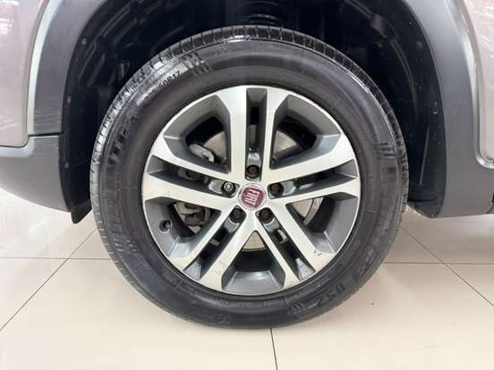 FIAT-TORO-2.4 16V MULTIAIR FLEX FREEDOM AT9 FIAT-TORO-2017
