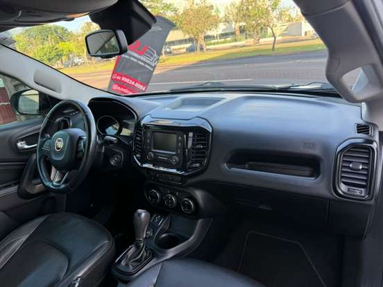 FIAT-TORO-2017