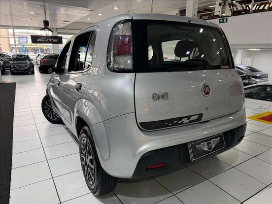 FIAT-UNO-2016