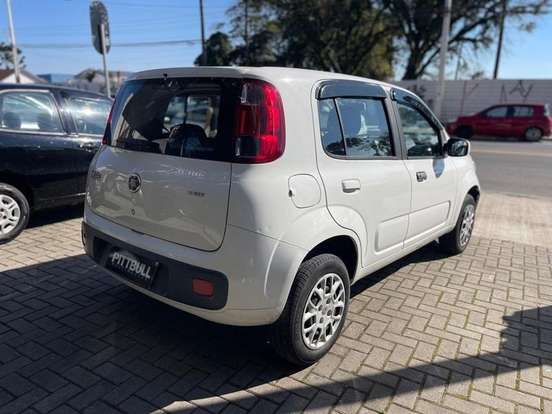 FIAT-UNO-1.0 EVO ATTRACTIVE 8V FLEX 4P MANUAL FIAT-UNO-2015