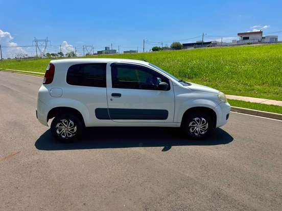 FIAT-UNO-1.0 EVO VIVACE 8V FLEX 2P MANUAL FIAT-UNO-2014