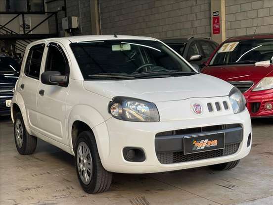 FIAT-UNO-1.0 EVO VIVACE 8V FLEX 4P MANUAL FIAT-UNO-2015