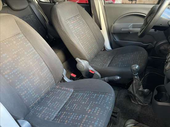 FIAT-UNO-1.0 EVO VIVACE 8V FLEX 4P MANUAL FIAT-UNO-2015