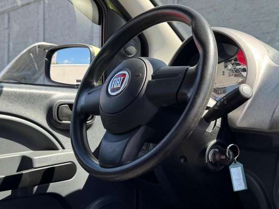 FIAT-UNO-1.0 EVO WAY 8V FLEX 4P MANUAL FIAT-UNO-2013