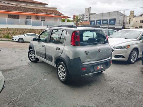FIAT-UNO-1.0 EVO WAY 8V FLEX 4P MANUAL FIAT-UNO-2013