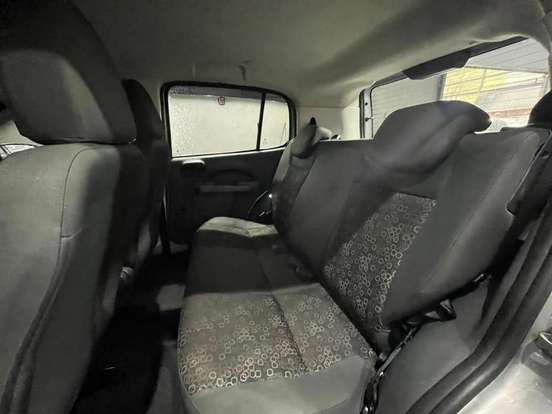 FIAT-UNO-1.4 EVO ECONOMY 8V FLEX 4P MANUAL FIAT-UNO-2012