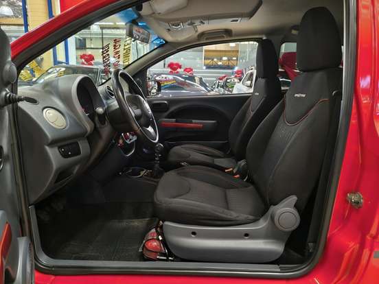 FIAT-UNO-1.4 SPORTING 8V FLEX 2P MANUAL FIAT-UNO-2011