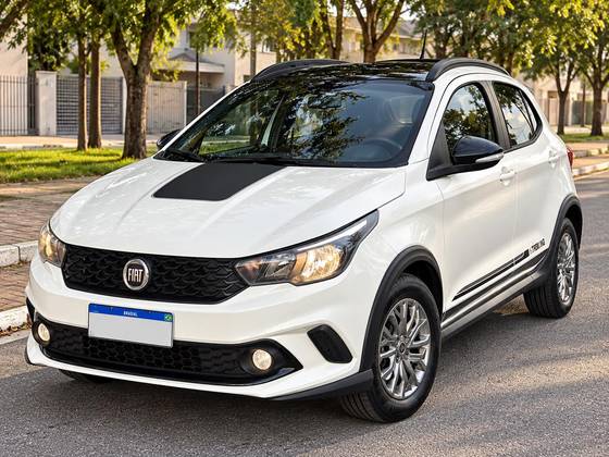 FIAT ARGO 1.3 FIREFLY FLEX TREKKING MANUAL