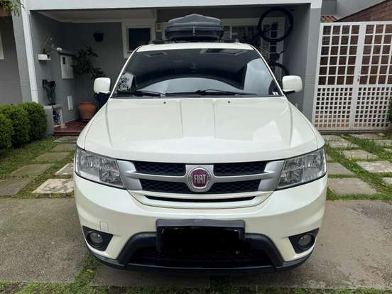 FIAT-FREEMONT-2.4 PRECISION 16V GASOLINA 4P AUTOMÁTICO FIAT-FREEMONT-2013
