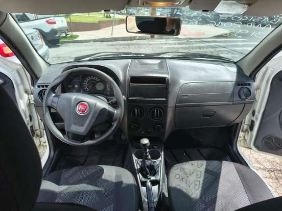 FIAT-PALIO-2016