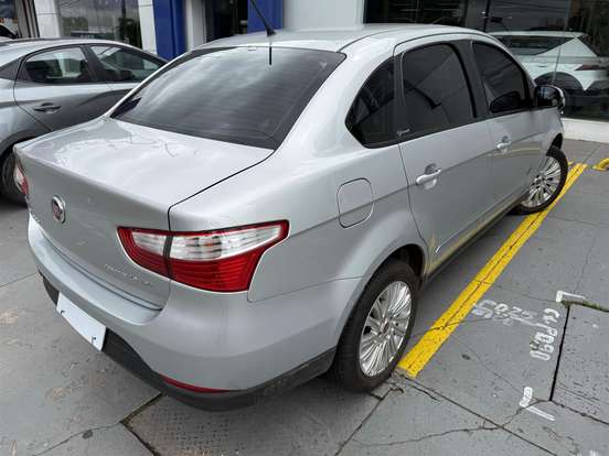 FIAT-SIENA-2011