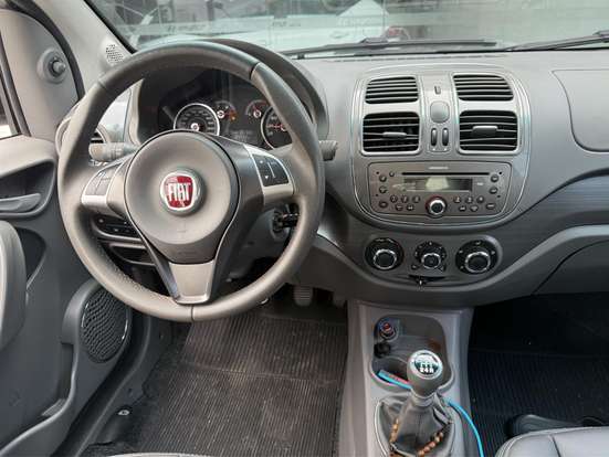 FIAT-SIENA-2011