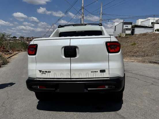 FIAT-TORO-1.3 TURBO 270 FLEX ULTRA AT6 FIAT-TORO-2025