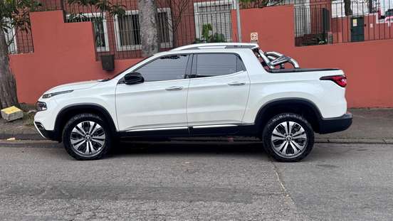 FIAT-TORO-2021