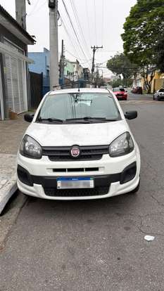 FIAT-UNO-2021