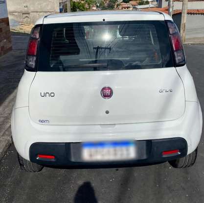 FIAT-UNO-2018