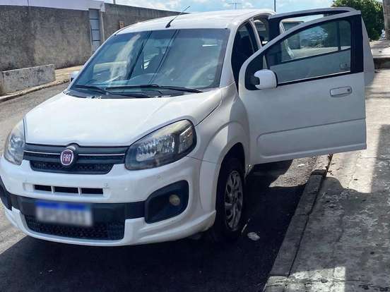 FIAT-UNO-1.0 FIREFLY FLEX DRIVE MANUAL FIAT-UNO-2018