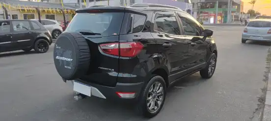 FORD-ECOSPORT-2016