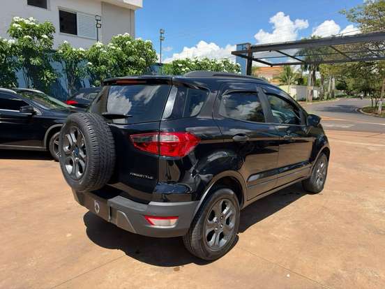FORD-ECOSPORT-1.5 TI-VCT FLEX FREESTYLE MANUAL FORD-ECOSPORT-2017