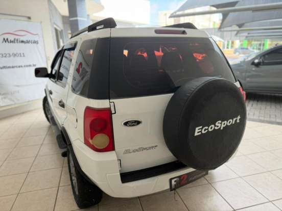 FORD-ECOSPORT-2011