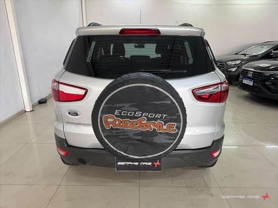 FORD-ECOSPORT-2017