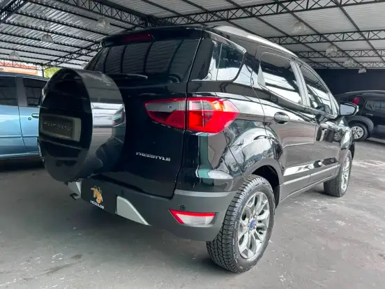 FORD-ECOSPORT-2013