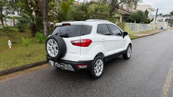 FORD-ECOSPORT-2017