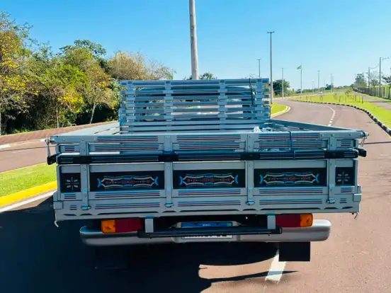 FORD-F-1000-3.9 SUPER SÉRIE 4X2 CS 8V TURBO DIESEL 2P MANUAL FORD-F-1000-1984