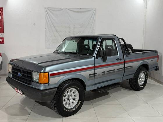 FORD F-1000 3.9 SUPER SÉRIE 4X2 CS 8V TURBO DIESEL 2P MANUAL