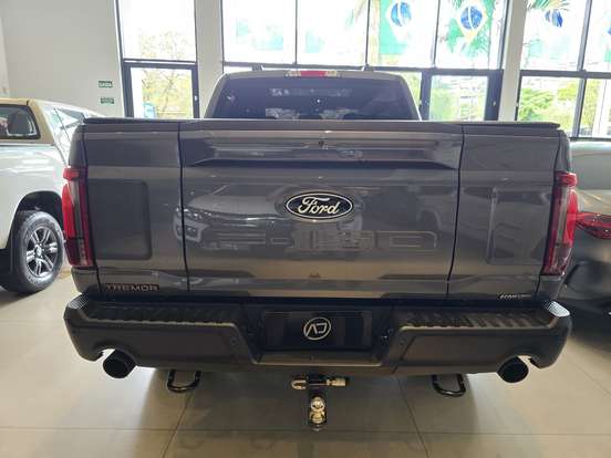 FORD-F-150-2025