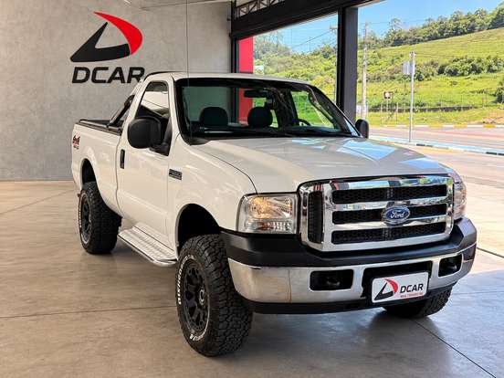 FORD-F-250-3.9 XL MAX POWER 4X4 CS DIESEL 2P MANUAL FORD-F-250-2010