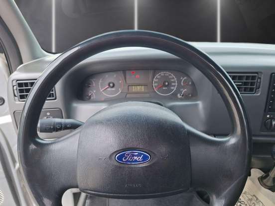FORD-F-250-3.9 XLT MAX POWER 4X4 CS DIESEL 2P MANUAL FORD-F-250-2009