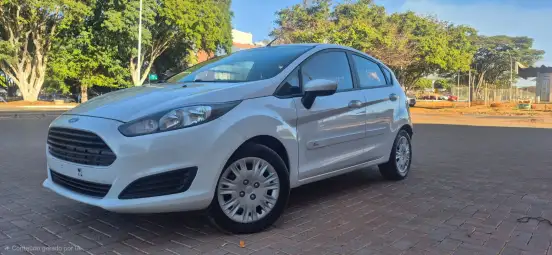 FORD-FIESTA-2015