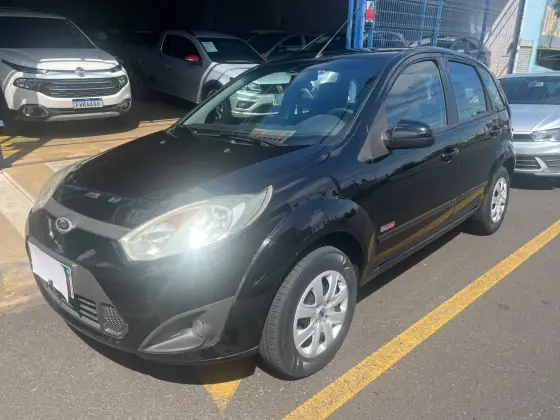 FORD FIESTA 1.6 MPI CLASS HATCH 8V FLEX 4P MANUAL