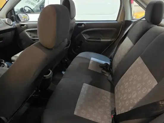 FORD-FIESTA-1.6 MPI SEDAN 8V FLEX 4P MANUAL FORD-FIESTA-2013