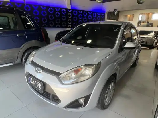 FORD-FIESTA-1.6 ROCAM SE PLUS HATCH 8V FLEX 4P MANUAL FORD-FIESTA-2014