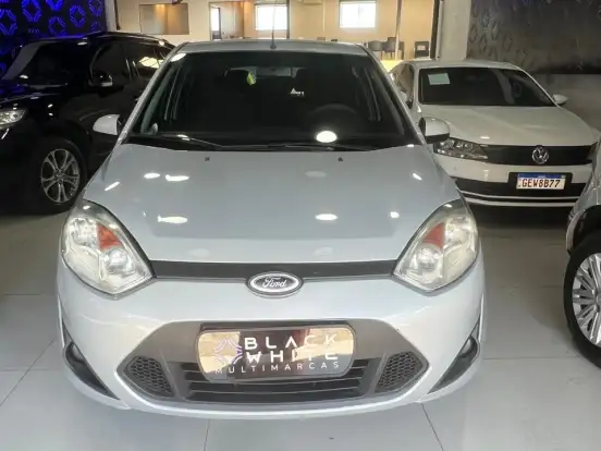 FORD-FIESTA-1.6 ROCAM SE PLUS HATCH 8V FLEX 4P MANUAL FORD-FIESTA-2014