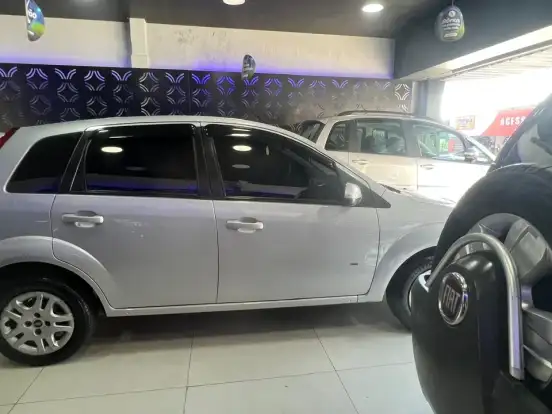 FORD-FIESTA-1.6 ROCAM SE PLUS HATCH 8V FLEX 4P MANUAL FORD-FIESTA-2014