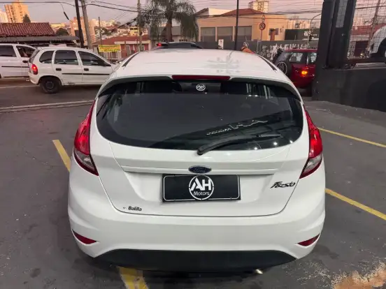 FORD-FIESTA-1.6 SE HATCH 16V FLEX 4P MANUAL FORD-FIESTA-2017