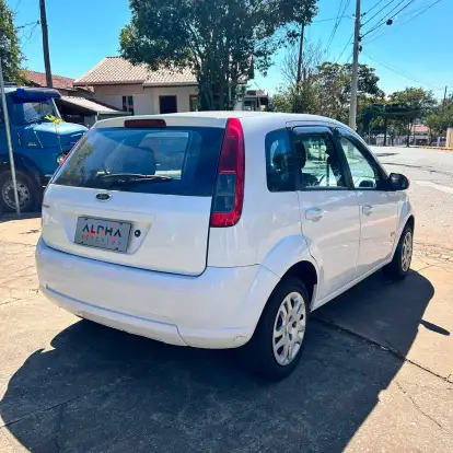 FORD-FIESTA-2011